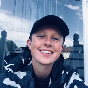 Meet your Posher, Briana